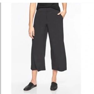 Athleta TRIBECA wide leg crop flows pants size 8 tall black